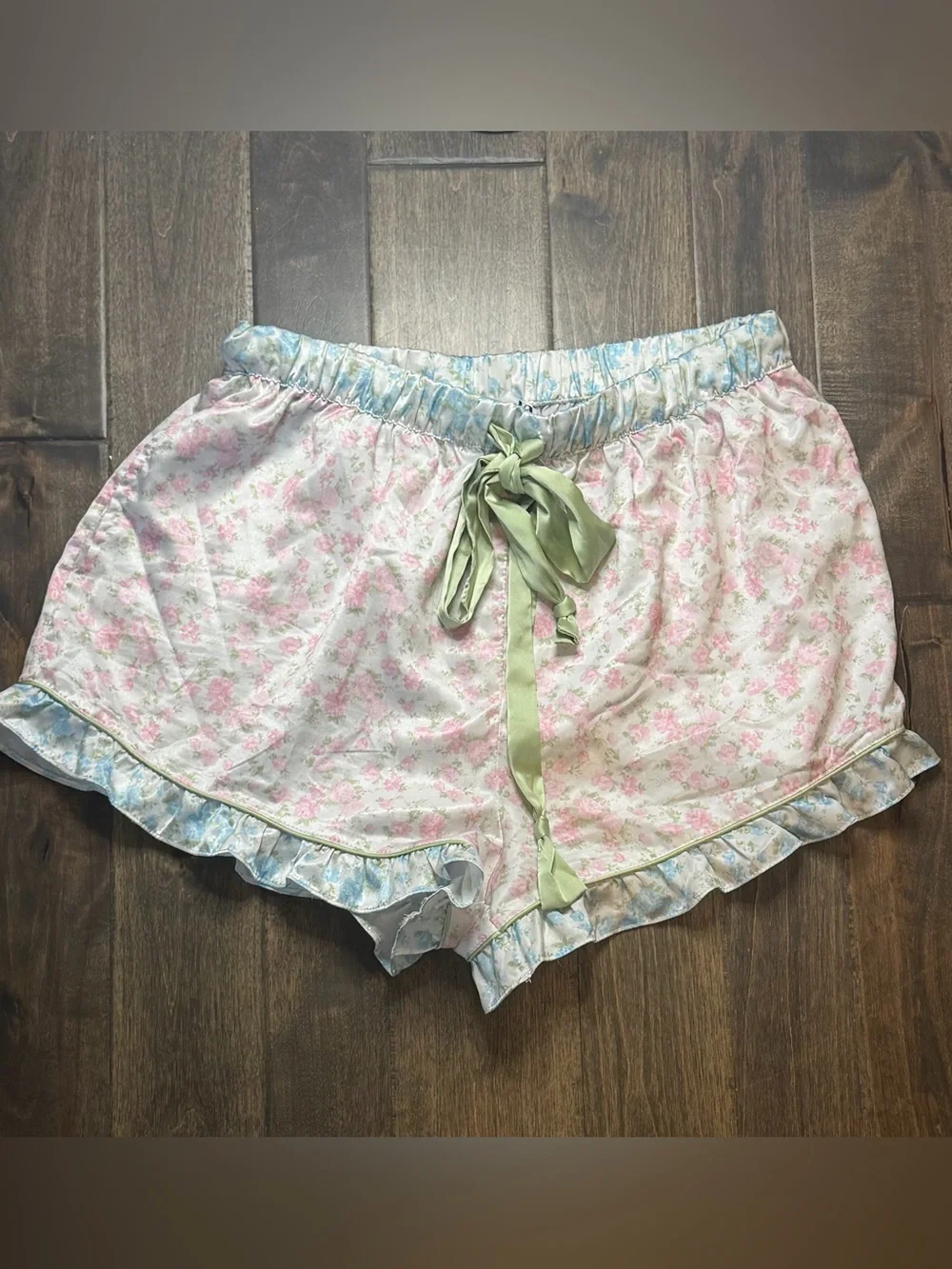 Arula Pink Floral Pajama Set Women’s Lounge Sleepwear Green Ribbon Tie Shorts
